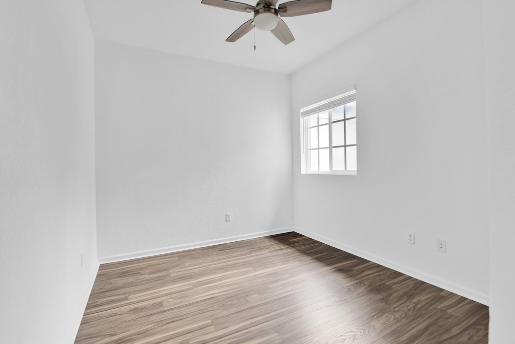 358 Se 1st Way - Photo 20