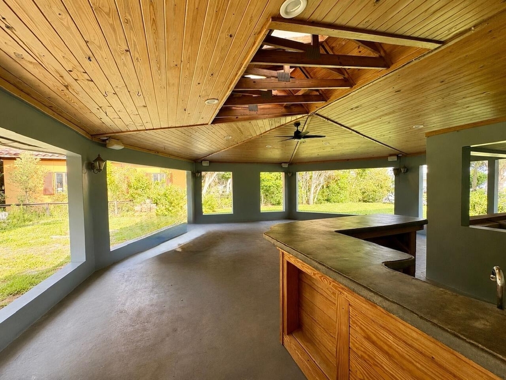 2393 Crawford Court - Photo 24