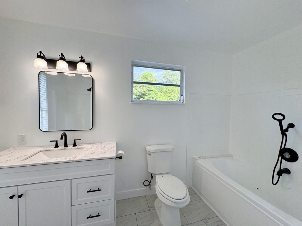 2393 Crawford Court - Photo 13
