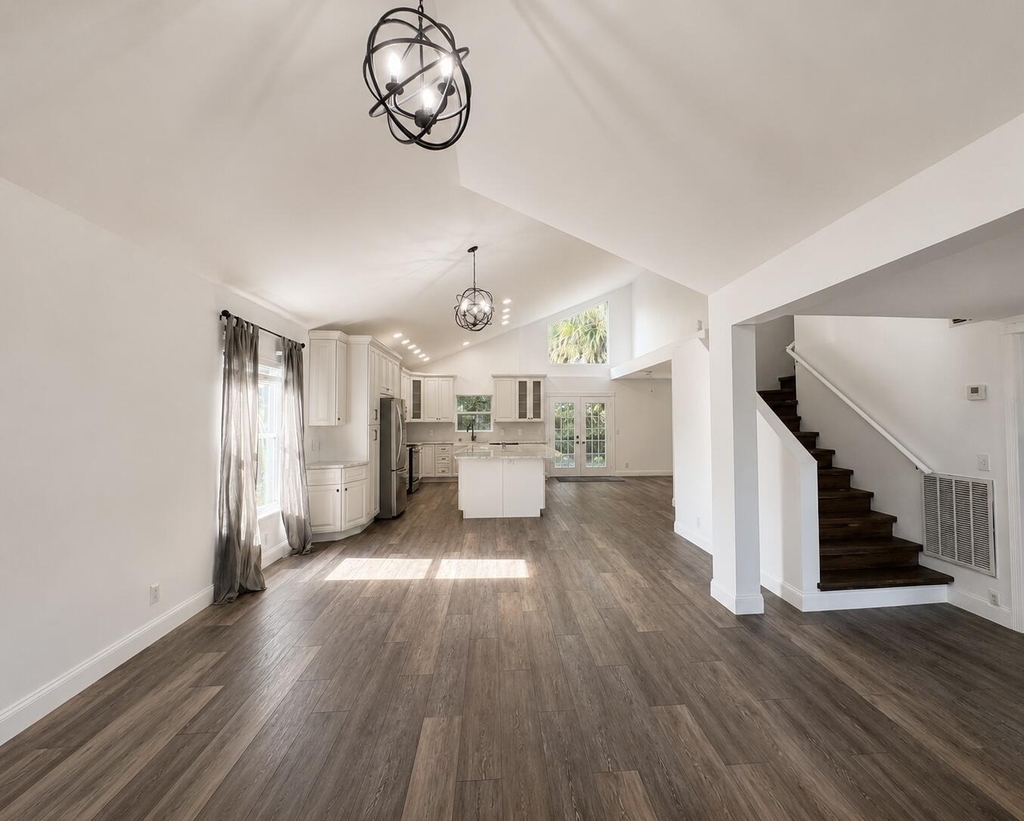 2393 Crawford Court - Photo 5