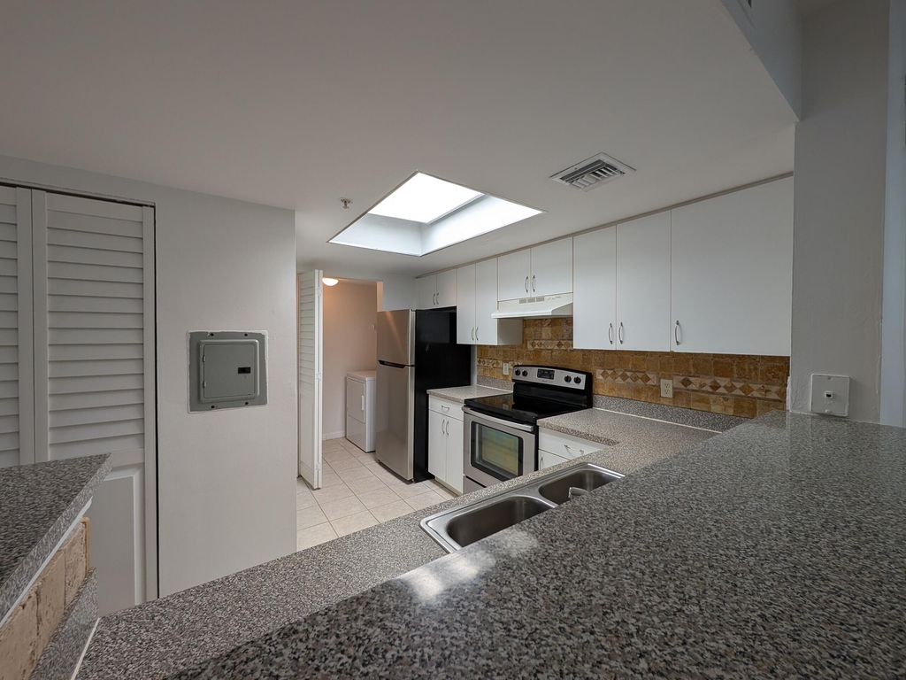 5001 Wiles Road - Photo 13