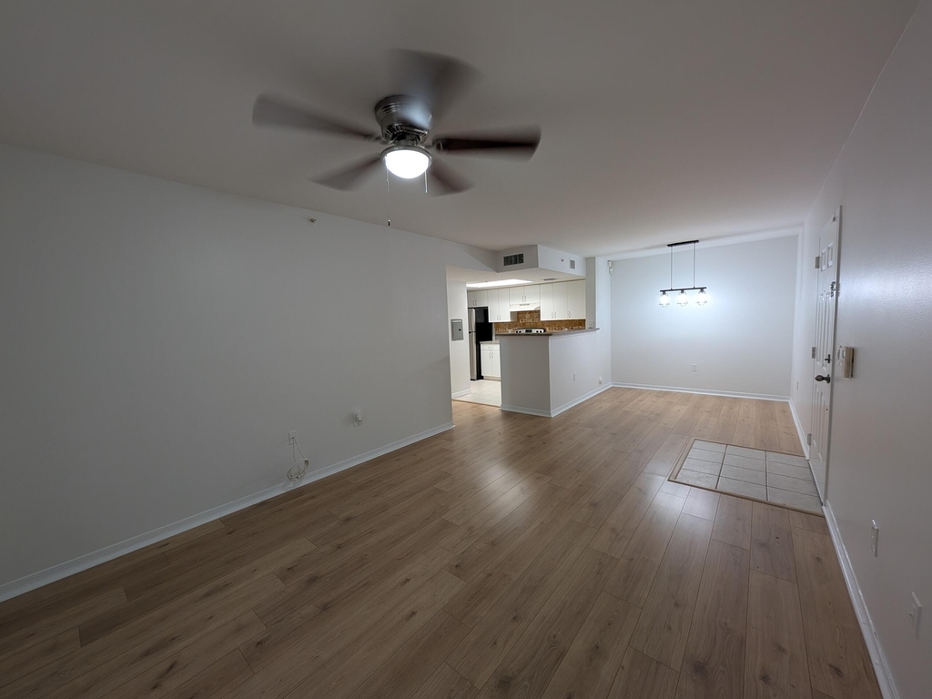 5001 Wiles Road - Photo 30