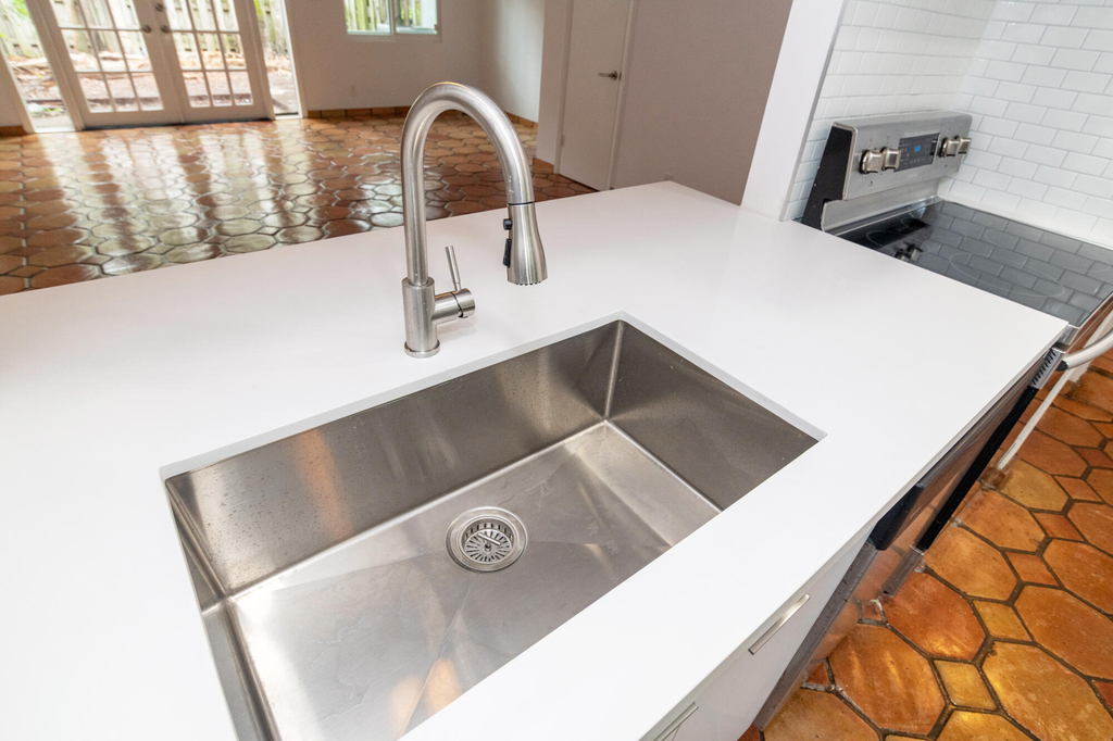715 Ne 1st Street - Photo 5