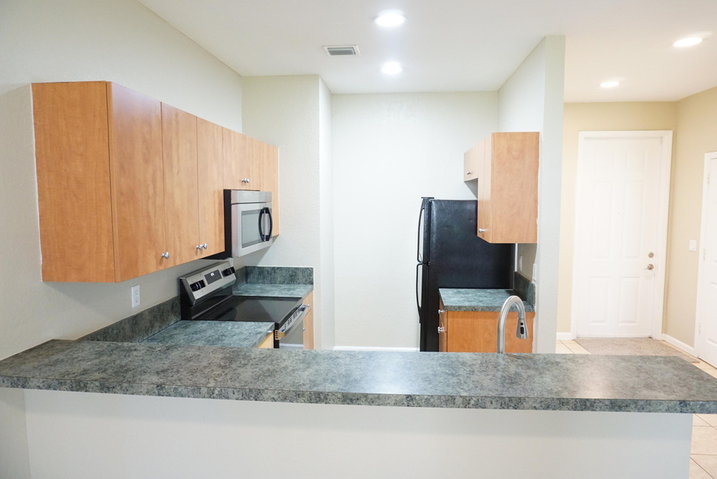 1964 Flamingo Place - Photo 2