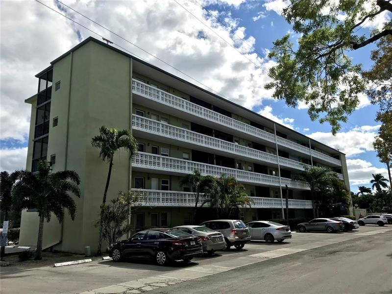 1425 Arthur Street - Photo 3