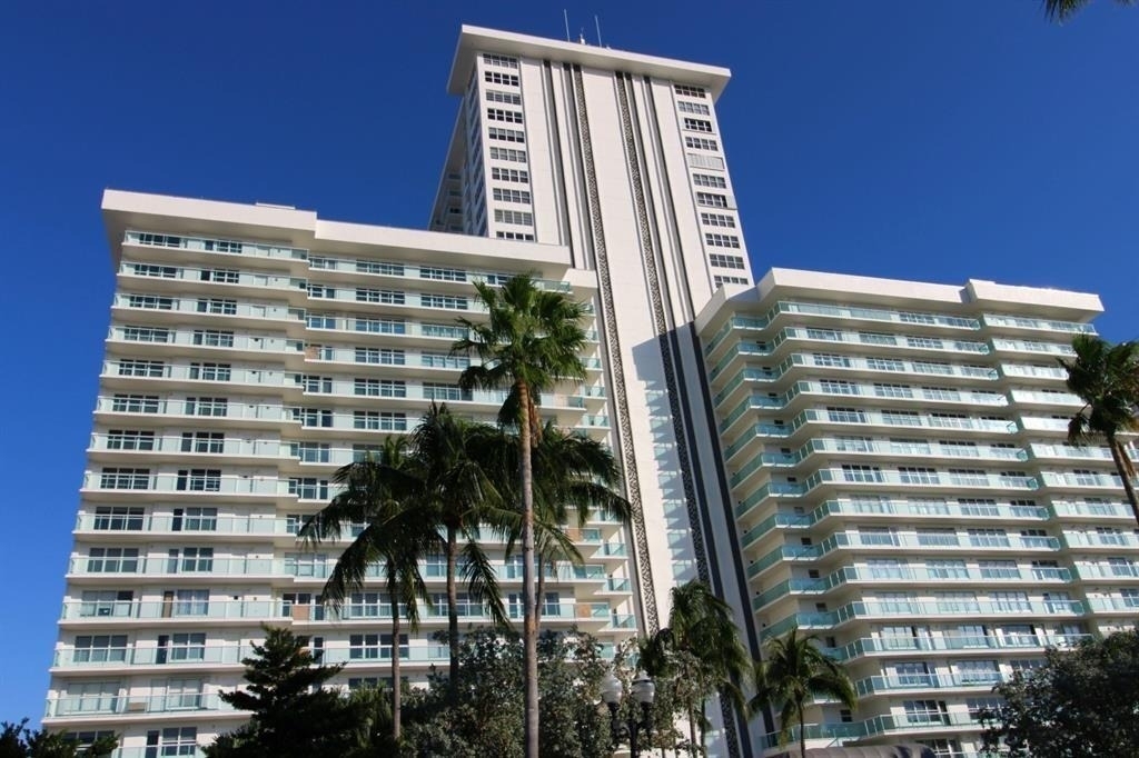 3900 Galt Ocean Drive - Photo 1