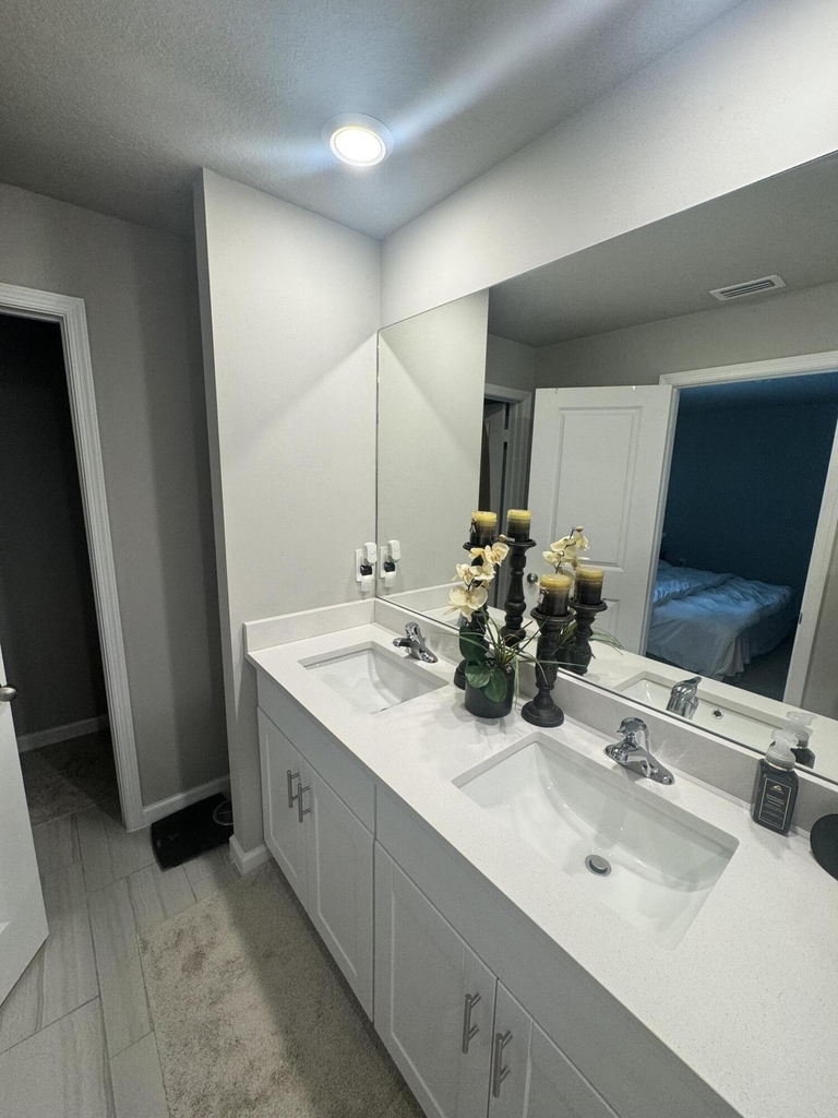526 Salisbury Circle - Photo 10