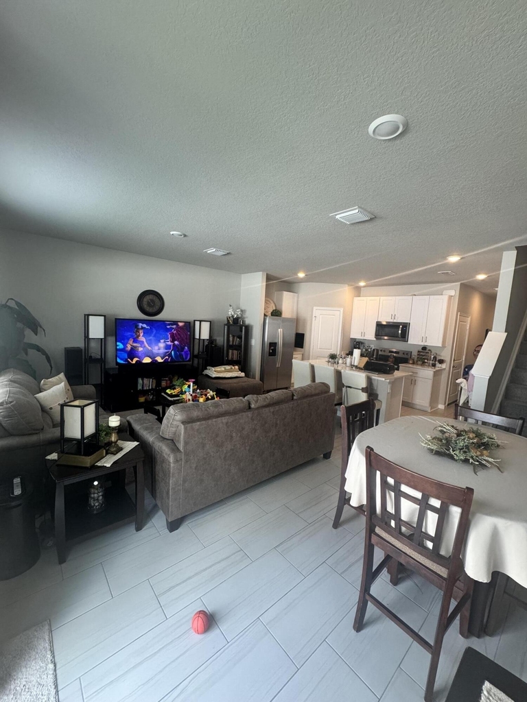 526 Salisbury Circle - Photo 13