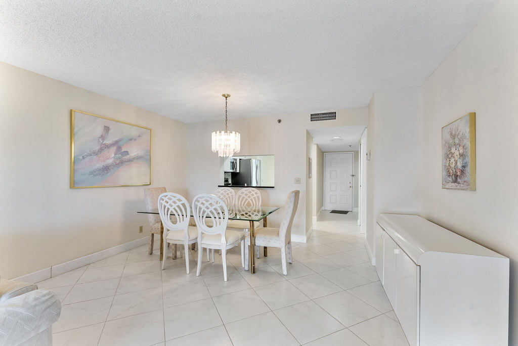 7260 Kinghurst Drive - Photo 12