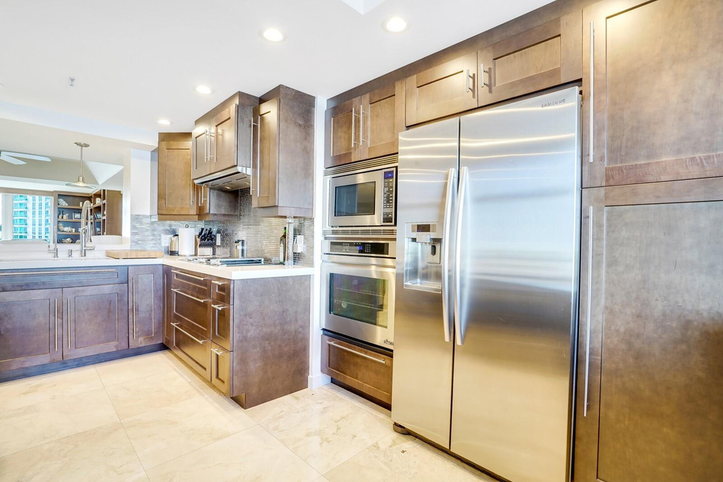 77 S Birch Road - Photo 10