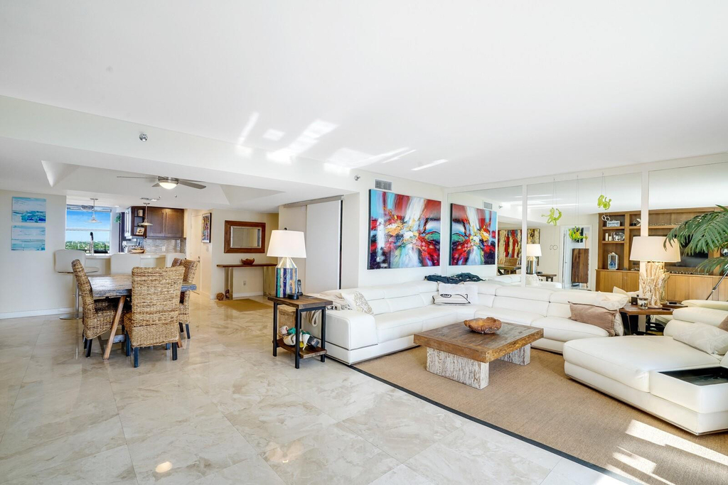 77 S Birch Road - Photo 4