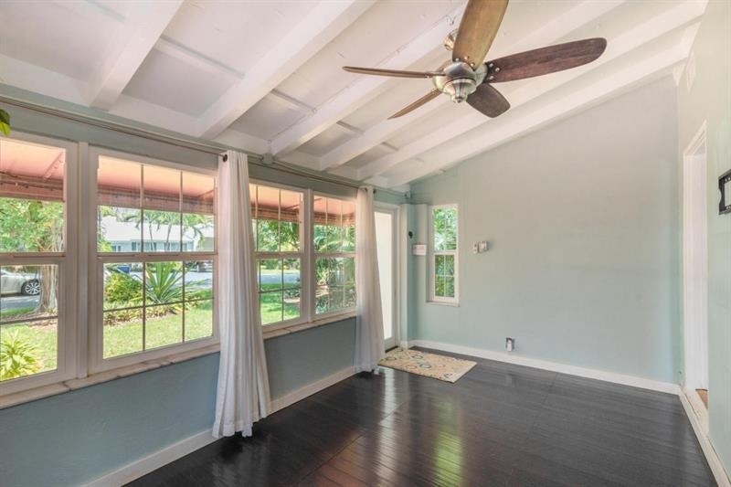 415 Ne 8th Avenue - Photo 6