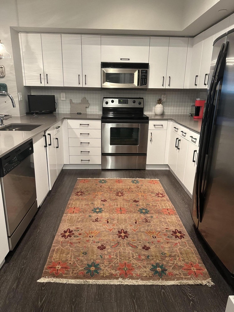 250 Ne 3rd Avenue - Photo 2