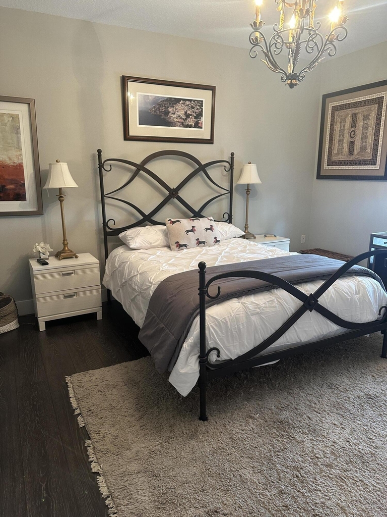 250 Ne 3rd Avenue - Photo 1