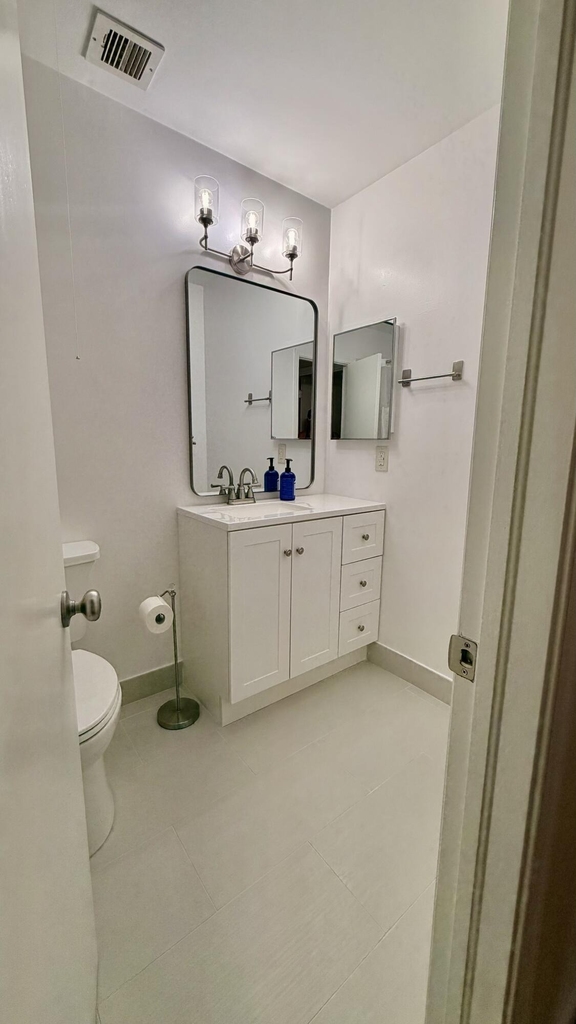 9121 E Highland Pines Drive - Photo 4