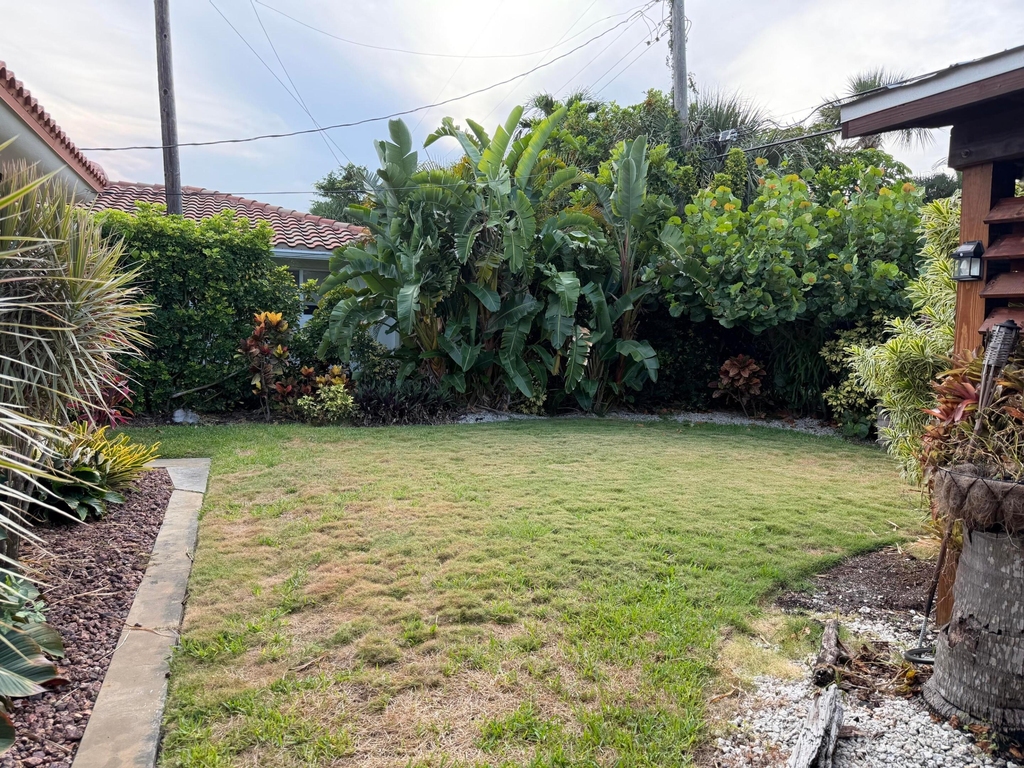 1140 Morse Boulevard - Photo 3