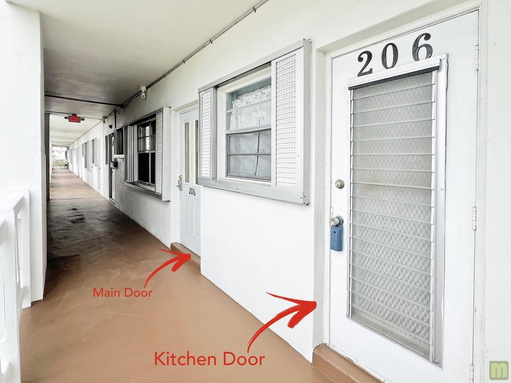 1490 Nw 43rd Avenue - Photo 6