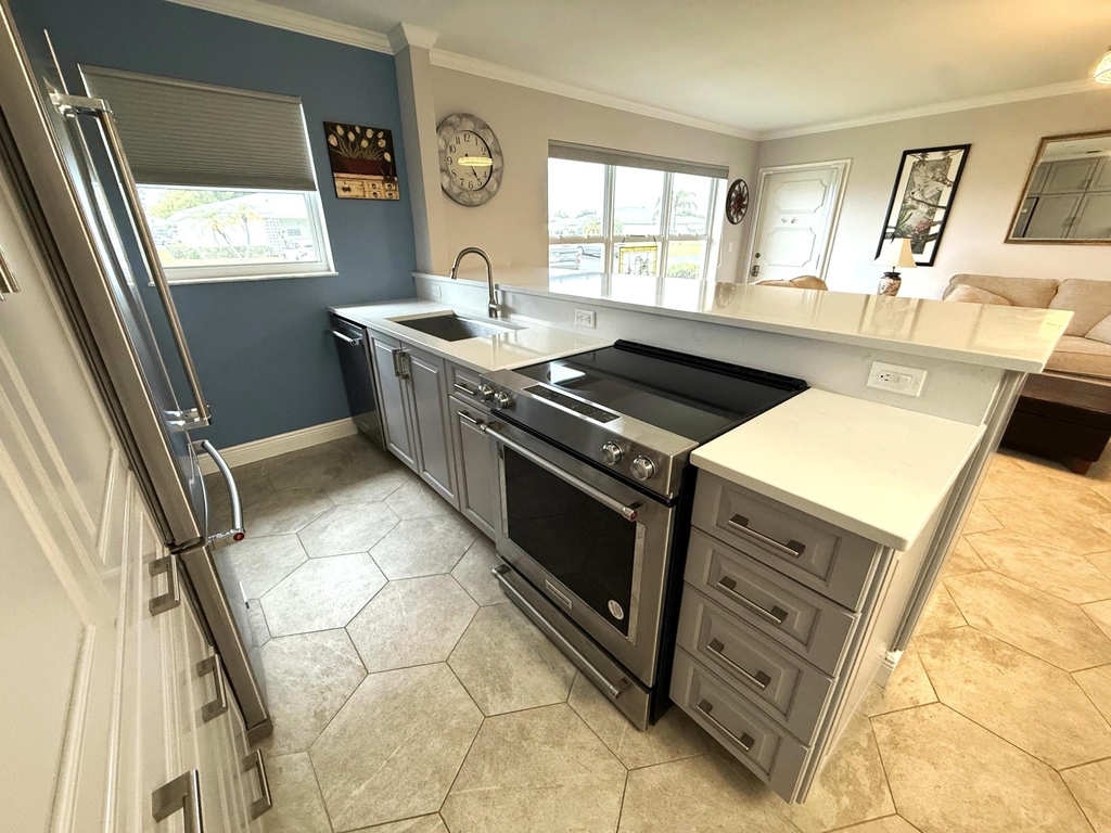 916 Savannas Point Drive - Photo 47