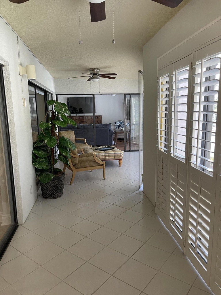 1660 Twelve Oaks Way - Photo 18