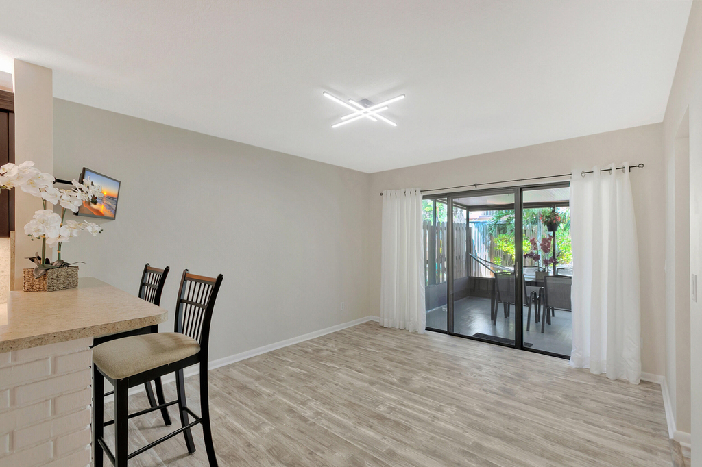 3530 E Gardens East Drive E - Photo 19