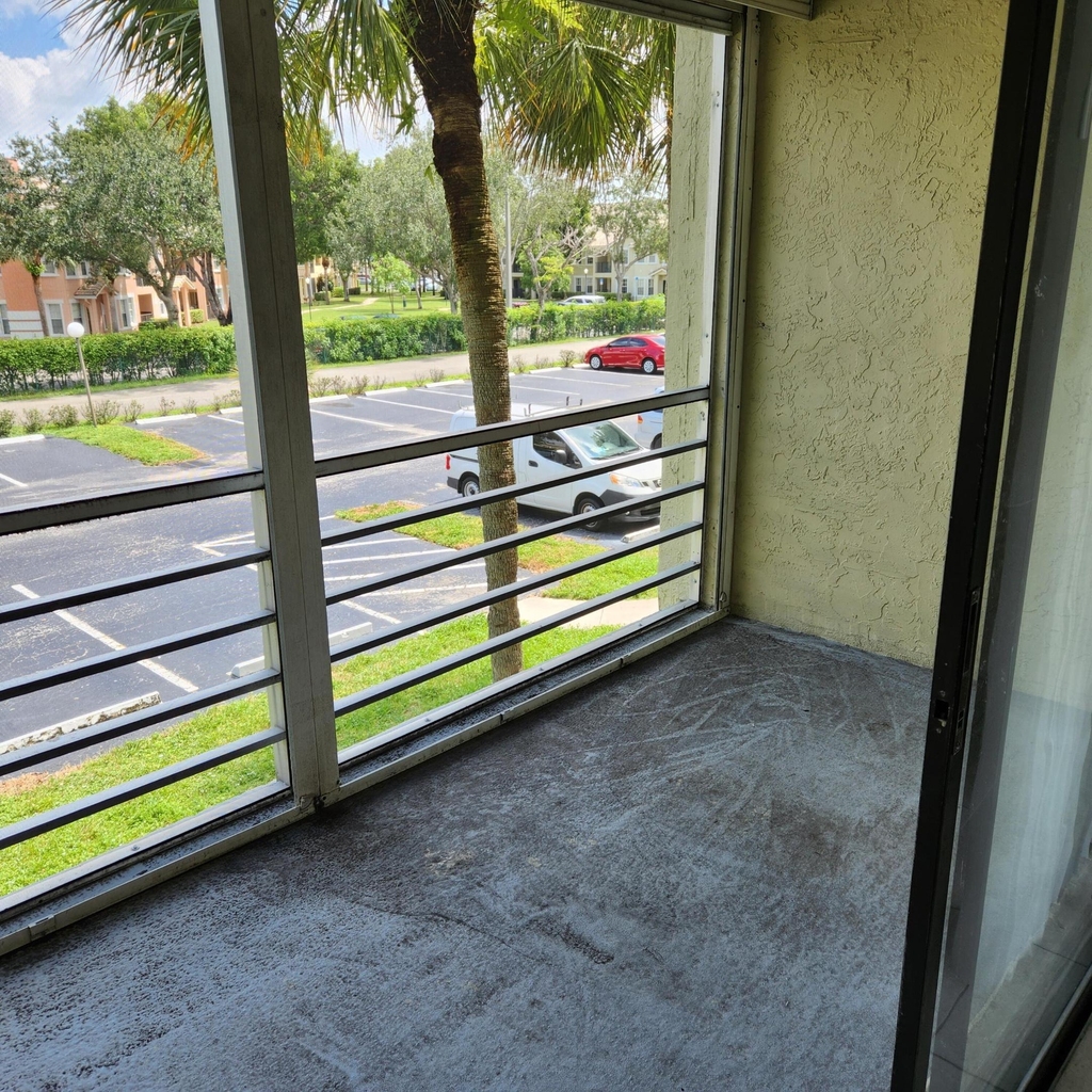1800 N Lauderdale Avenue - Photo 9