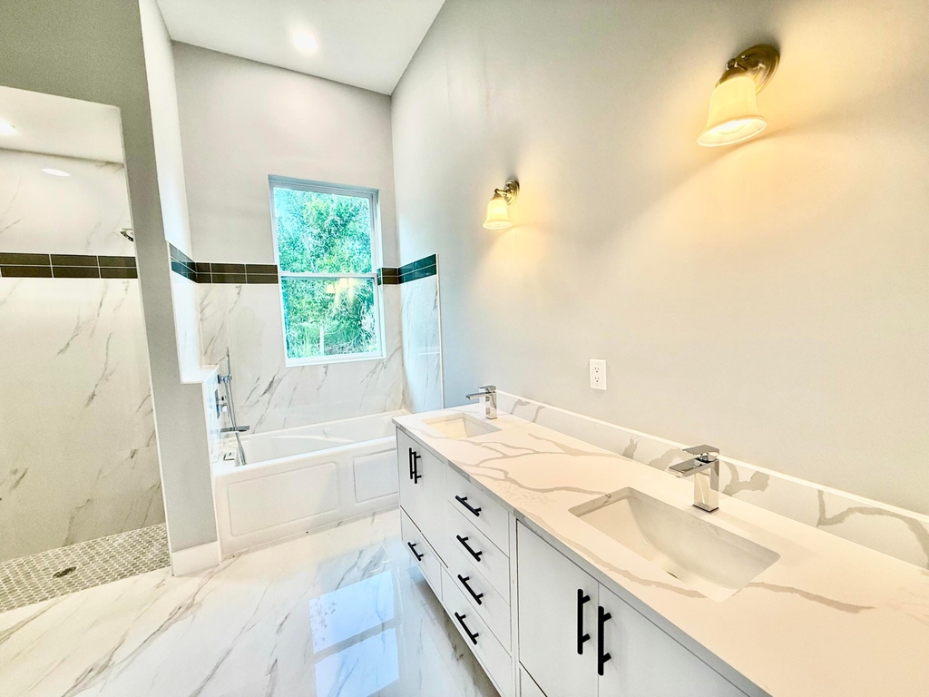 675 Ne Moss Rose Place - Photo 15