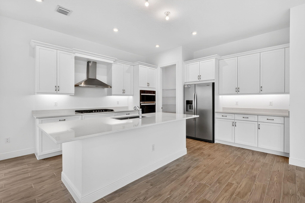 7932 Sw Ann Street - Photo 2