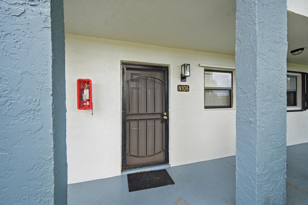 2181 Woolbright Road - Photo 2