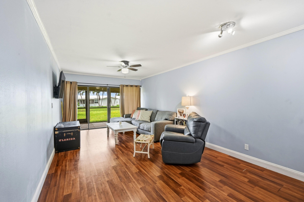 2181 Woolbright Road - Photo 6
