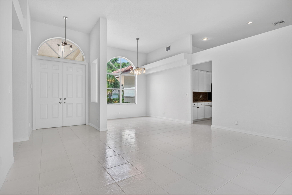 10251 Nw 62nd Drive - Photo 9