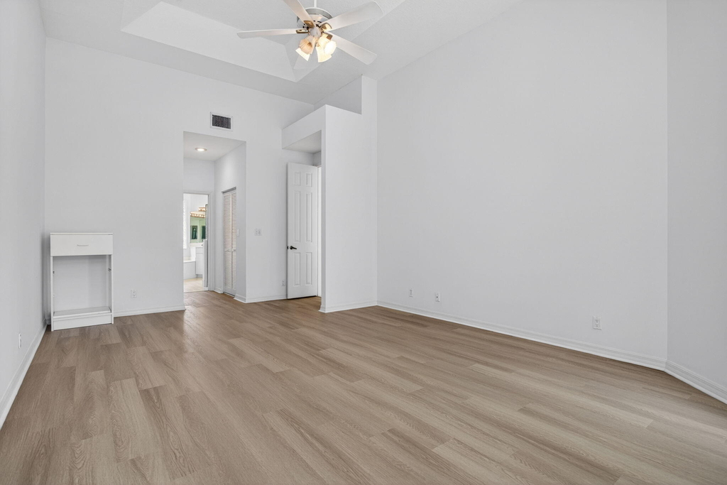 10251 Nw 62nd Drive - Photo 15