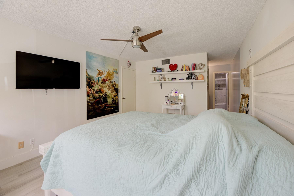 7081 Environ Boulevard - Photo 19