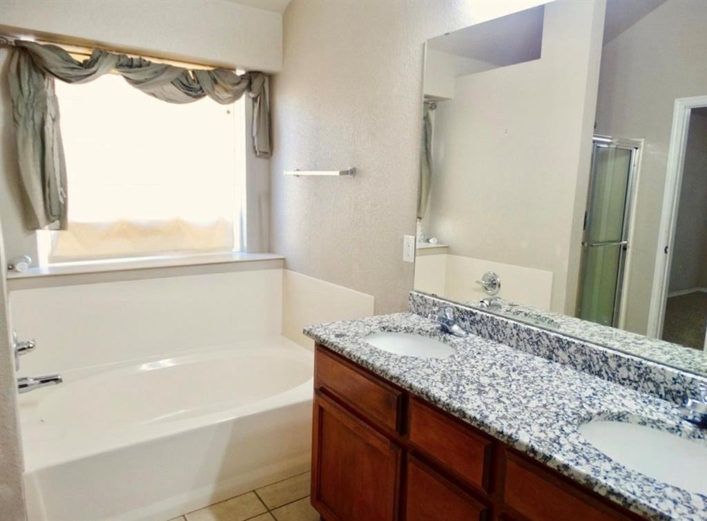 3301 Buckingham Place - Photo 14