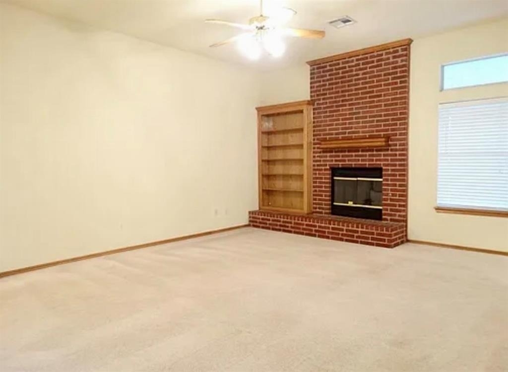 8812 Nw 85th Place - Photo 1