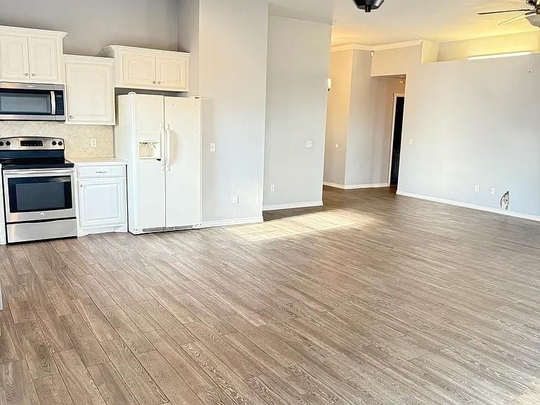 11000 Sw 8th Street - Photo 1
