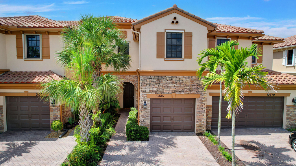 10385 Wellington Parc Drive - Photo 5