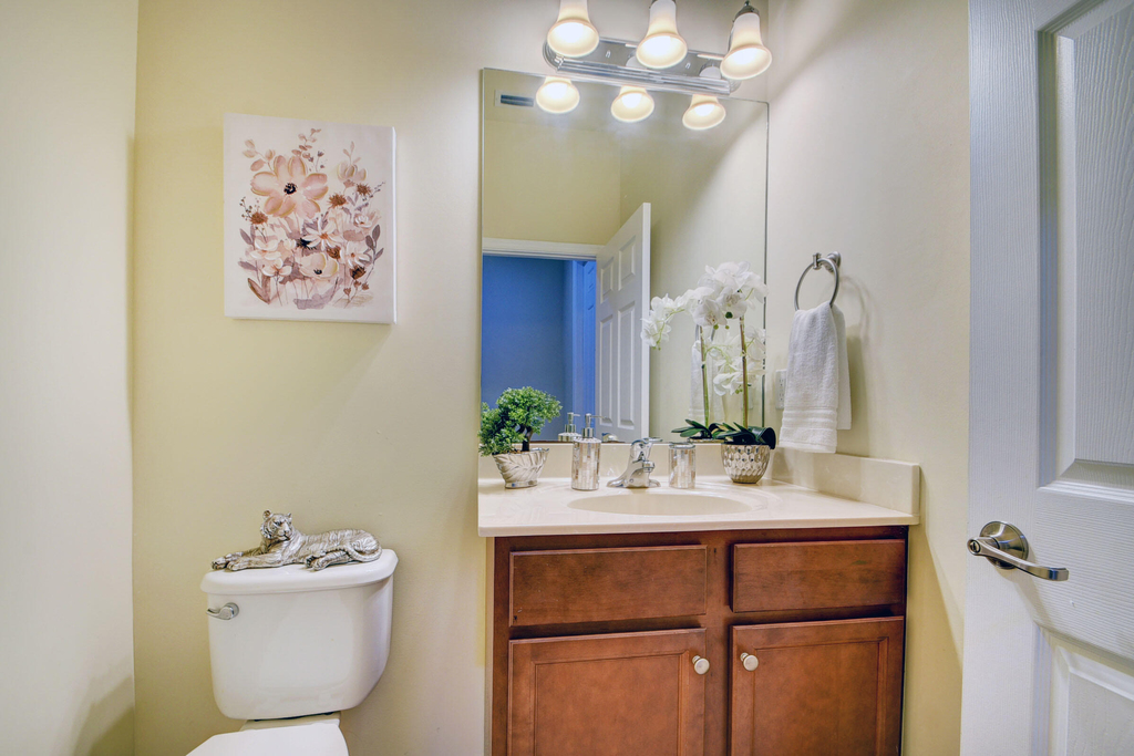 10385 Wellington Parc Drive - Photo 8