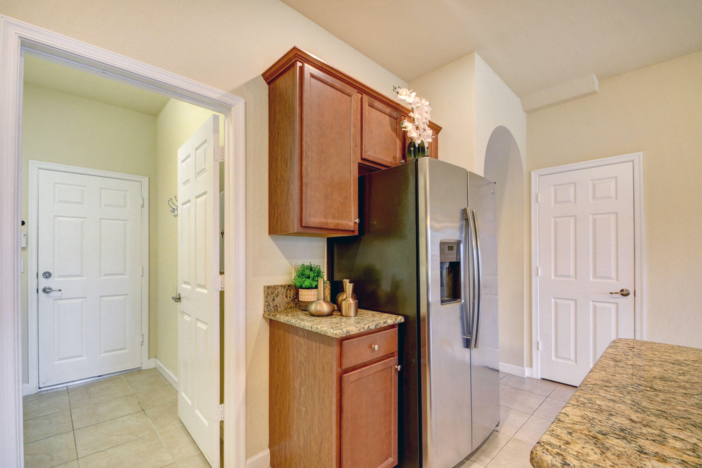 10385 Wellington Parc Drive - Photo 4