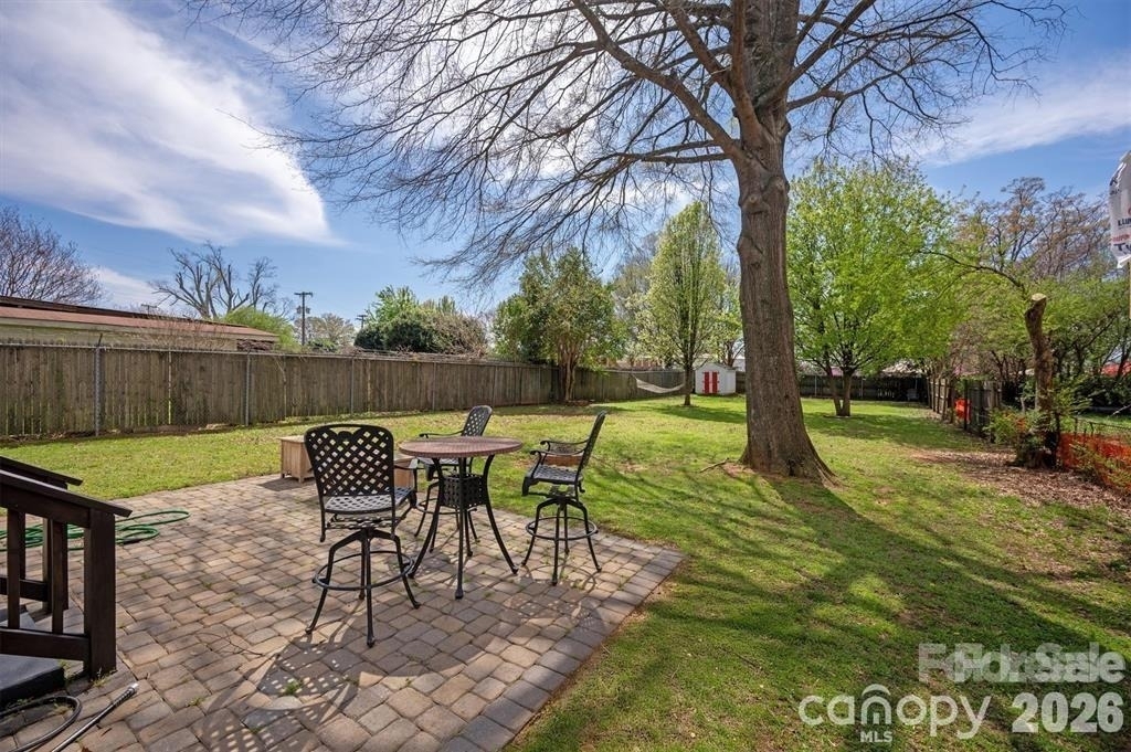 307 E Peterson Drive - Photo 14