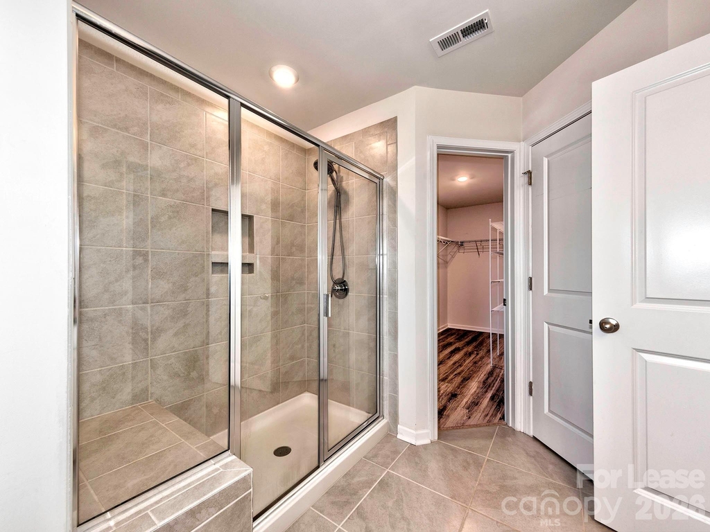 915 Emma Kate Court - Photo 18