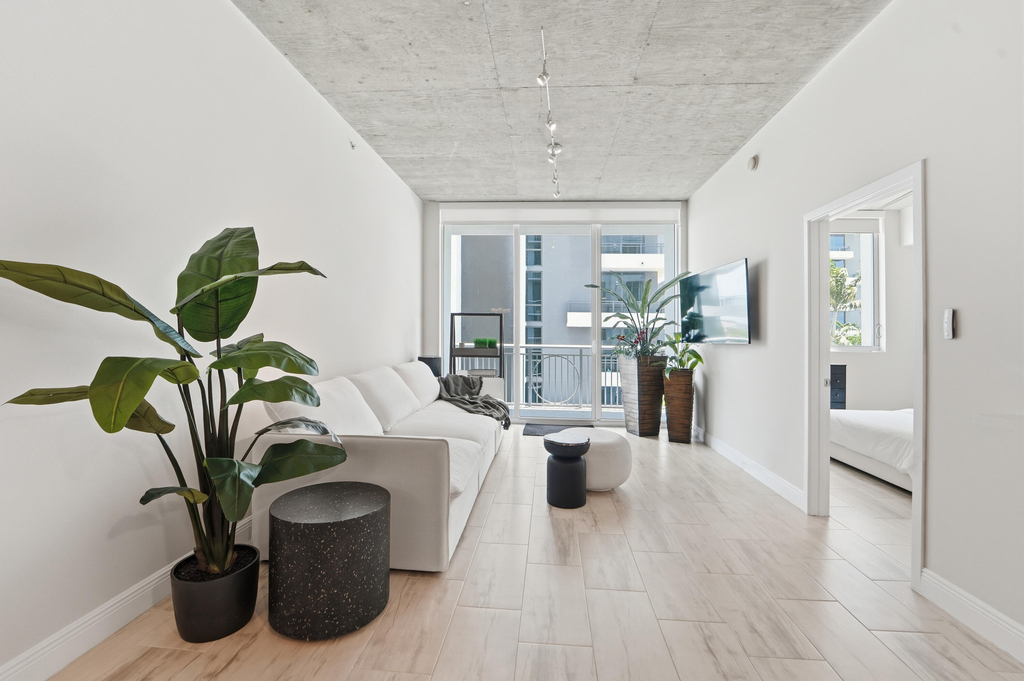 300 S Australian Avenue - Photo 4