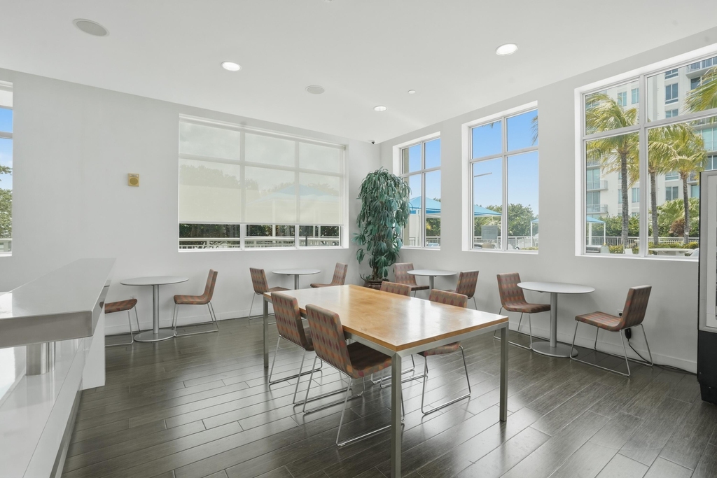 300 S Australian Avenue - Photo 37