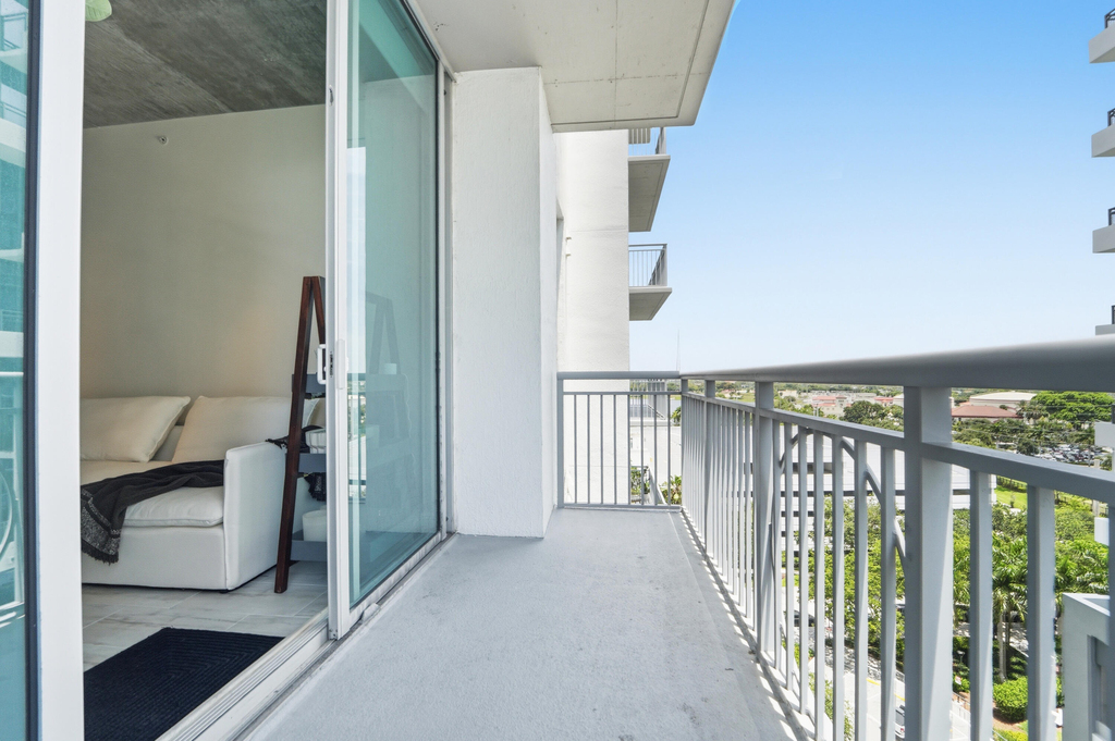 300 S Australian Avenue - Photo 27
