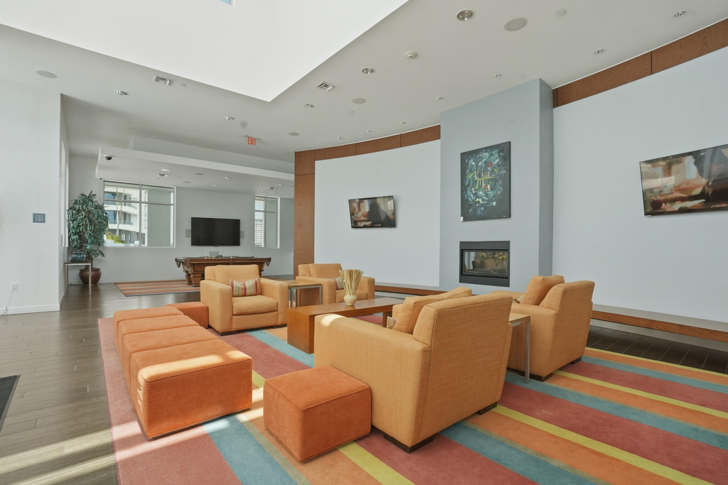 300 S Australian Avenue - Photo 44