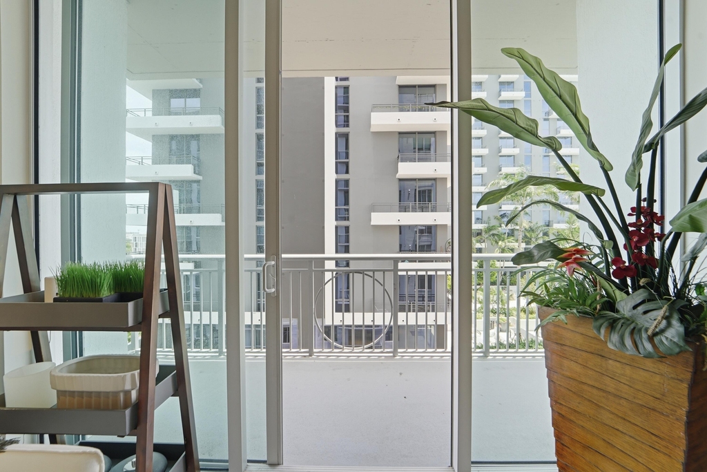300 S Australian Avenue - Photo 23