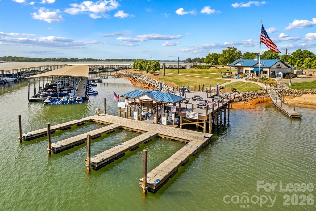 182 Commodore Loop - Photo 35