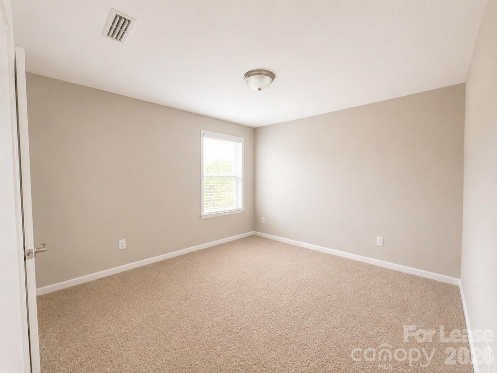 2025 Fuschia Court - Photo 10