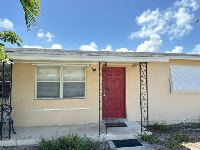527 Puritan Road - Photo 0