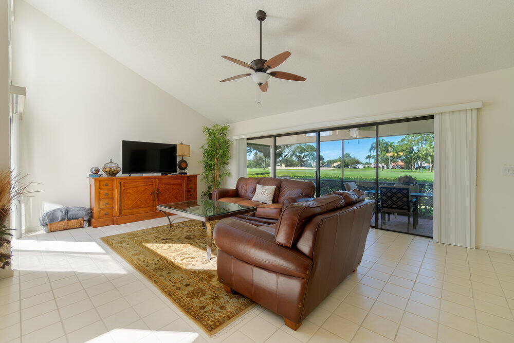 6672 S Pine Court - Photo 3