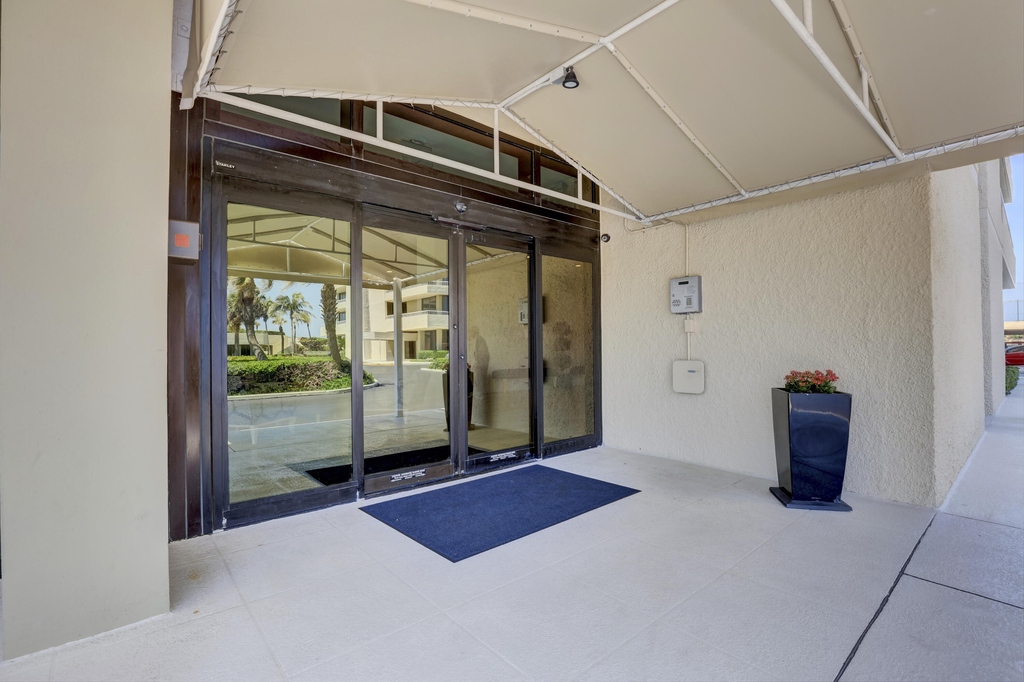 5550 N Ocean Drive - Photo 20